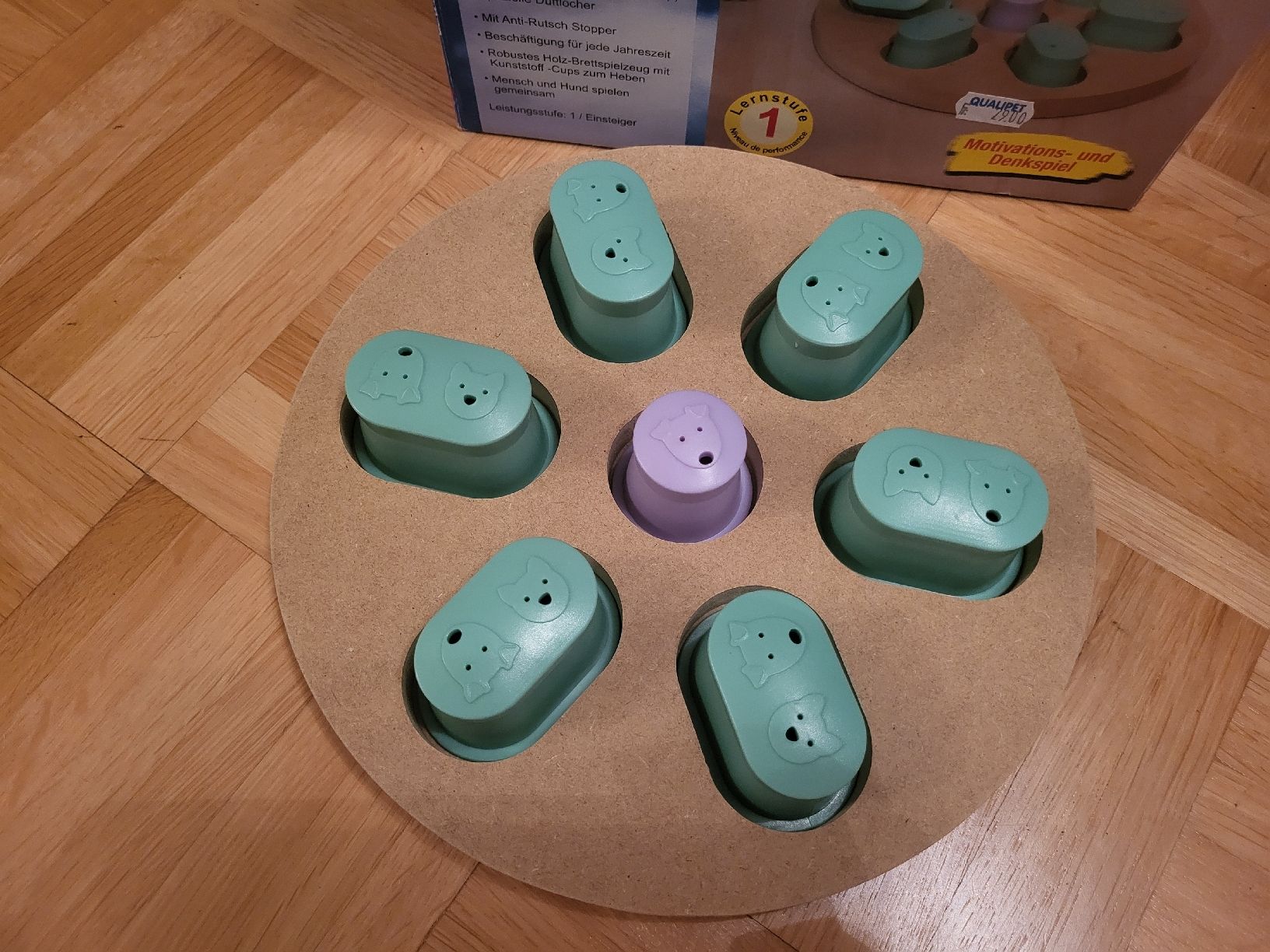 Swisspet Spielzeuge: Swiss Pet Hunde Lernspielzeug – Gebraucht aus Buchrain von Mel_Sp 1