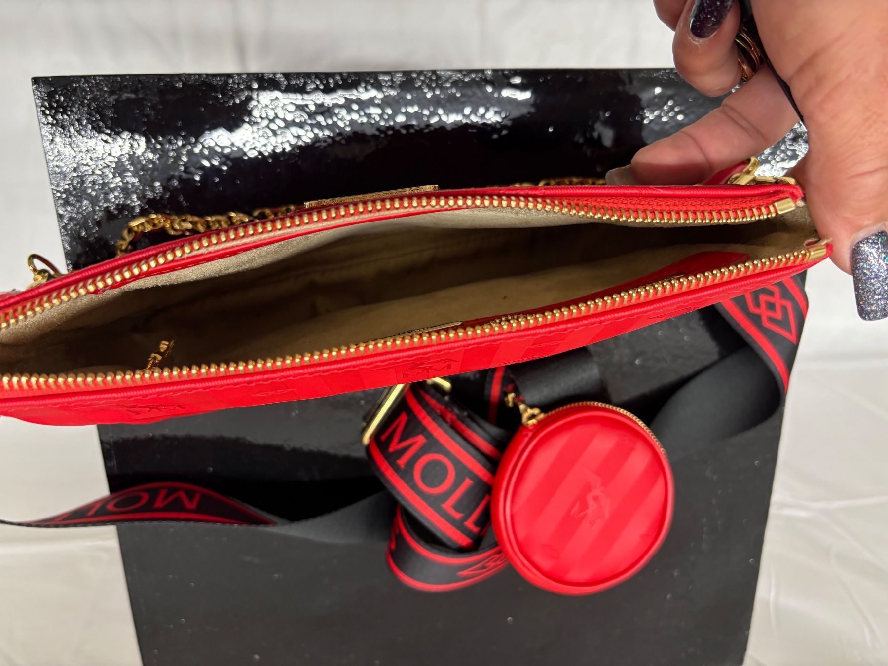 Maison Mollerus Sacs femmes: wunderschöne Maison Mollerus Tasche rot – D'occasion à Oftringen par SCHIBLI1 4