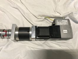 Servomotor Lexium ILA2E572TC1A0 mit EtherCAT und Getriebe