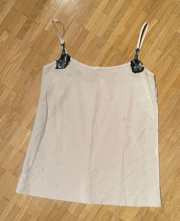 sommerbluse von marc jacobs mit cultigem detail - gr s