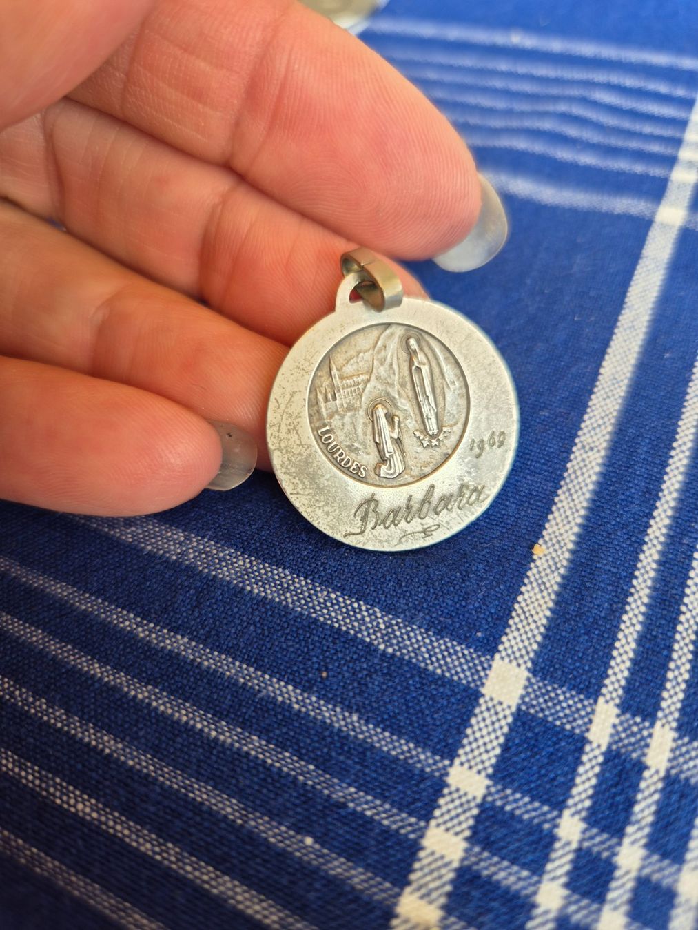 Ciondoli: Anhänger Mutter Gottes Lourdes – Usato da Kriens venduto da honig01 3