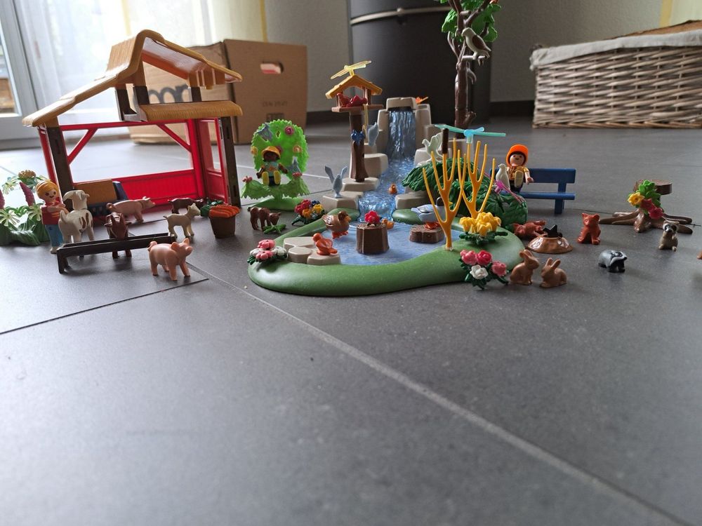 Playmobil Teich mit Stall, vielen Tieren und drei Kinder Kaufen auf