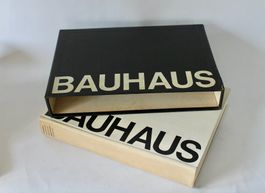 THE BAUHAUS VON HANS WINGLER, ENGLISCHE AUSGABE VON 1969