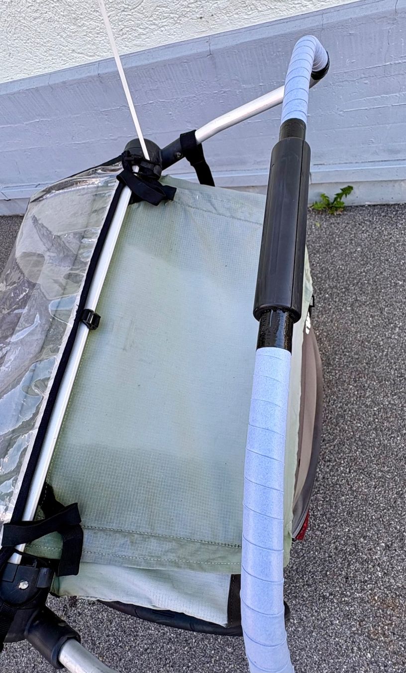 Thule Anhänger: Thule Chariot Cap 2 - 2 Sitzer – Gebraucht aus Winterthur von Sabiniwi 1
