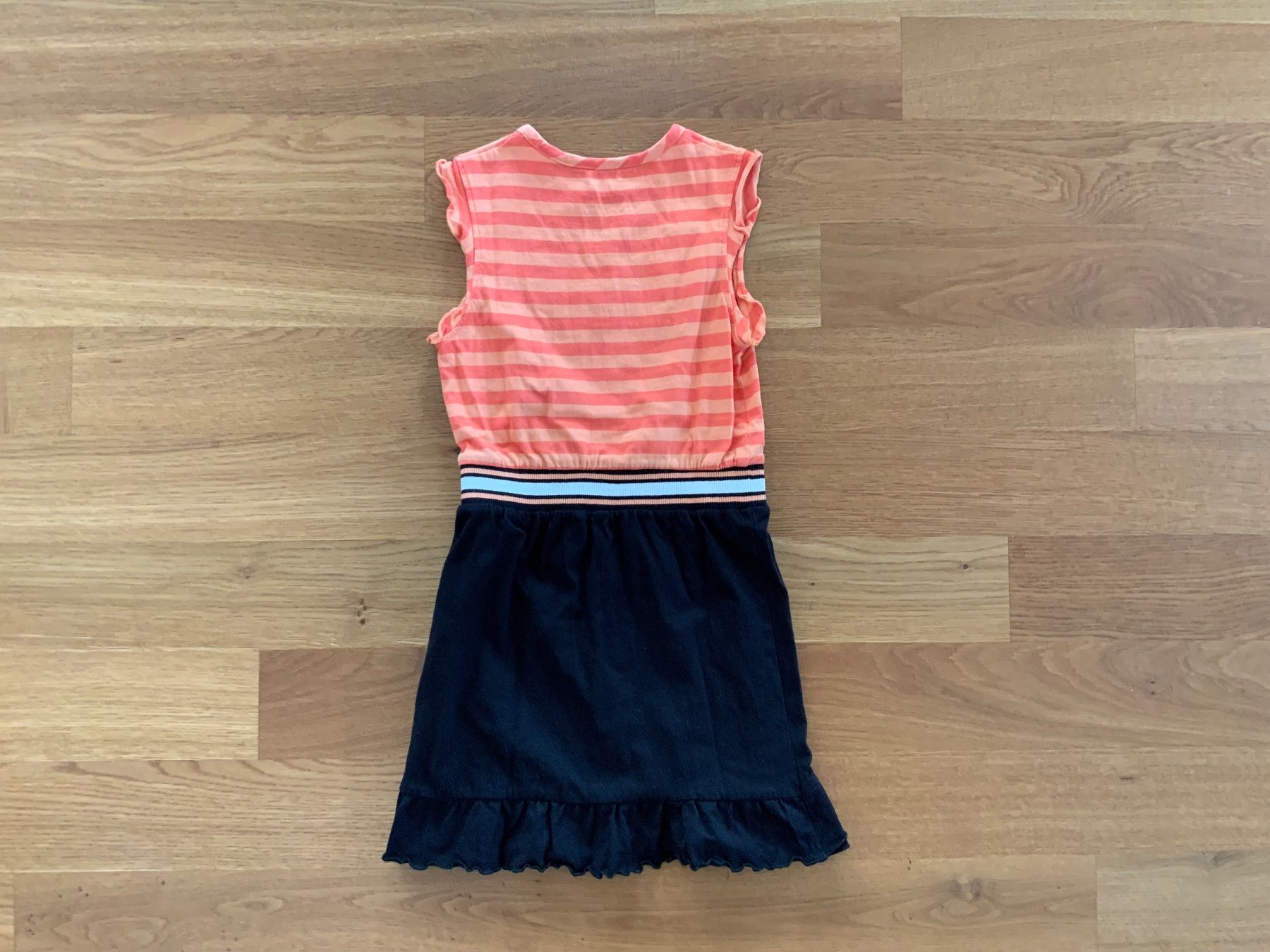 Vestiti & Gonne: WE Fashion Kleid 122/128 – Usato da Niederstetten venduto da Elmar77 1