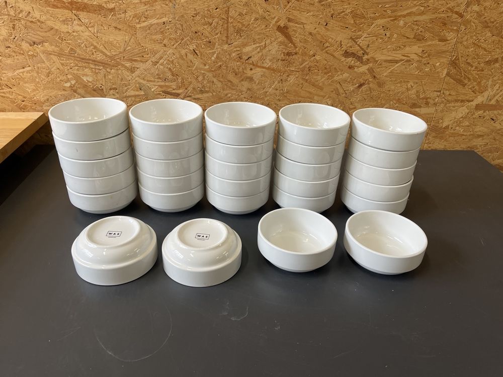 100 Salat / Kompott Schalen 12 cm Durchmesser &amp; 5 cm hoch (Gebraucht ...