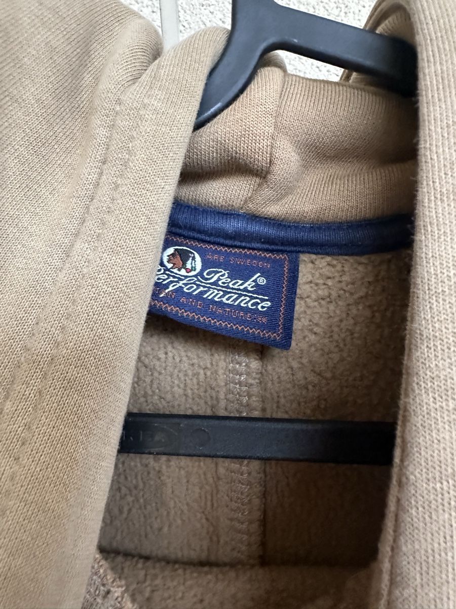 Peak Performance Pullover & Sweatshirts: Peak performance sweatshirt – Gebraucht aus Lugano von GGcloset 4