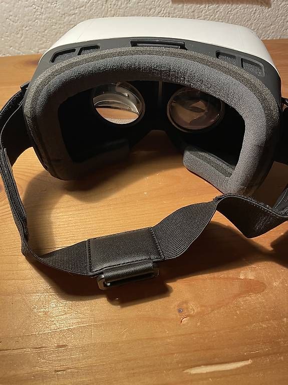 Casco VR: VR Brille – Usato da Rickenbach SO venduto da rm311299 2