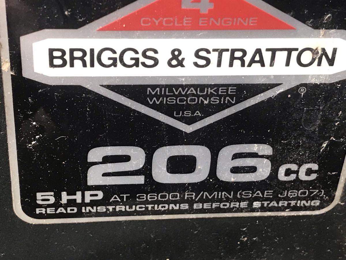 Motori: Briggs&Stratton Motor 206cc, 5 PS, defekt – Usato da Balterswil venduto da Jeko1967 4