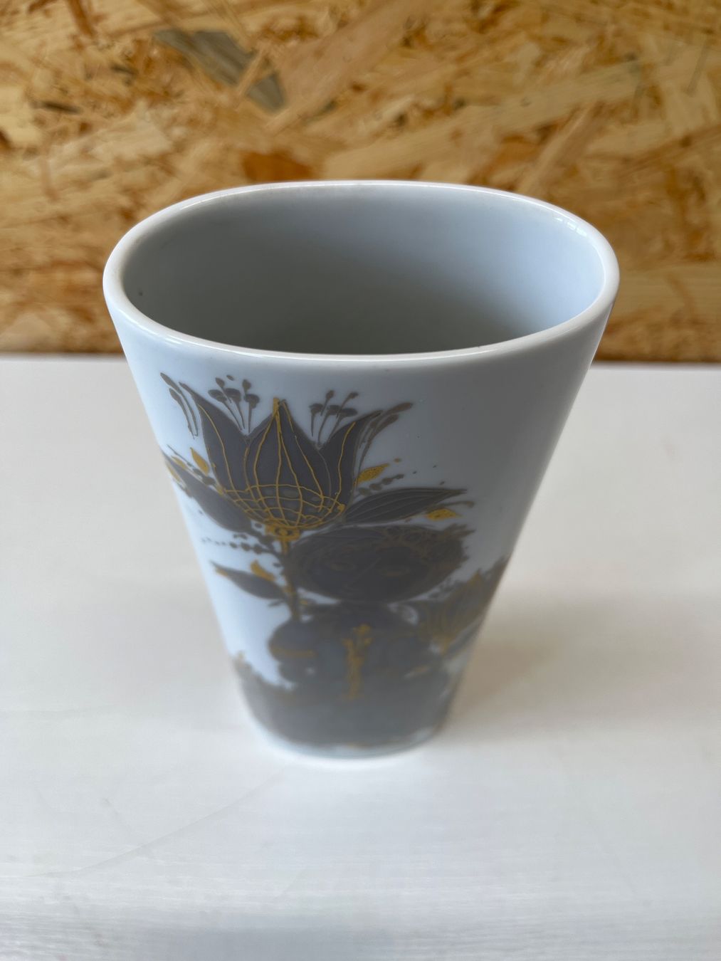 Rosenthal Vasen & Gefässe: ROSENTHAL / Vase Studio - Line Design Björn Wiinblad – Gebraucht aus Gelterfingen von art-and-more 5