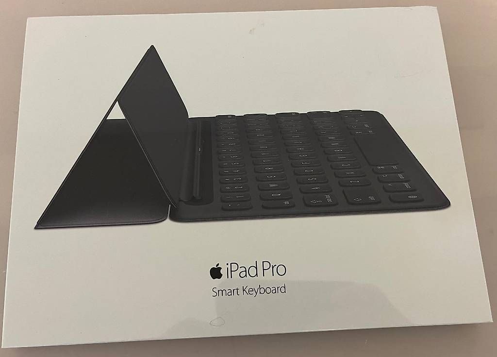 Apple Tastiere: Apple Smart Keyboard für iPad Pro 9,7 – Nuovo e nell'imballaggio originale da Egnach venduto da planus 1