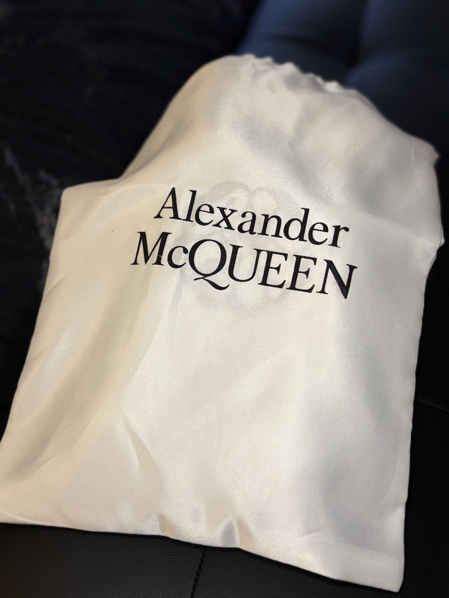 Alexander Mcqueen Herrenschuhe: Alexander Mcqueen – Neu und originalverpackt aus La Chaux-de-Fonds von sil_8zt8 3