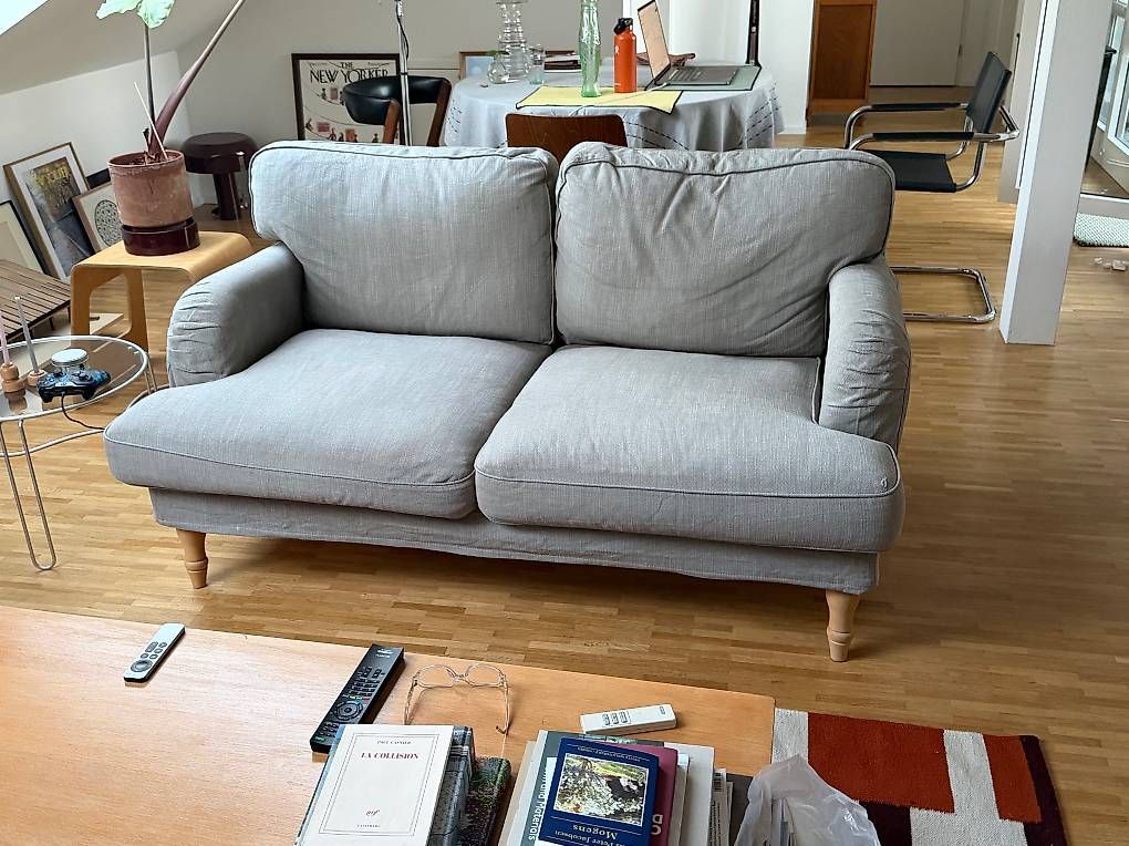 Divani: IKEA STOCKSUND 2-Sitzer-Sofa grau – Usato da Zürich venduto da cj8055 2