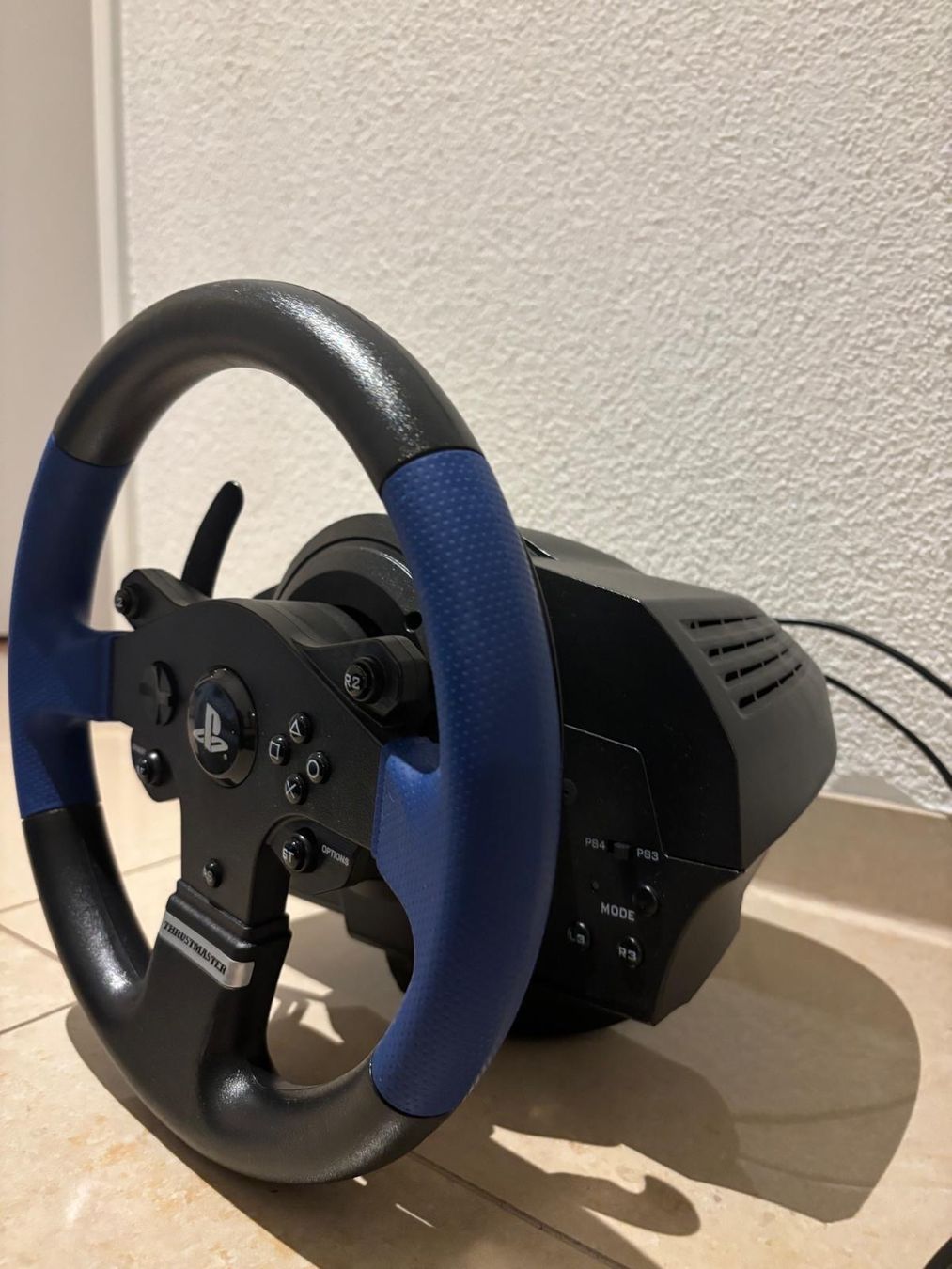 Thrustmaster Manettes: Sim-Racing-Set (Thrustmaster T150 Pro Force Feedback) – D'occasion à Rothenburg par rape 1