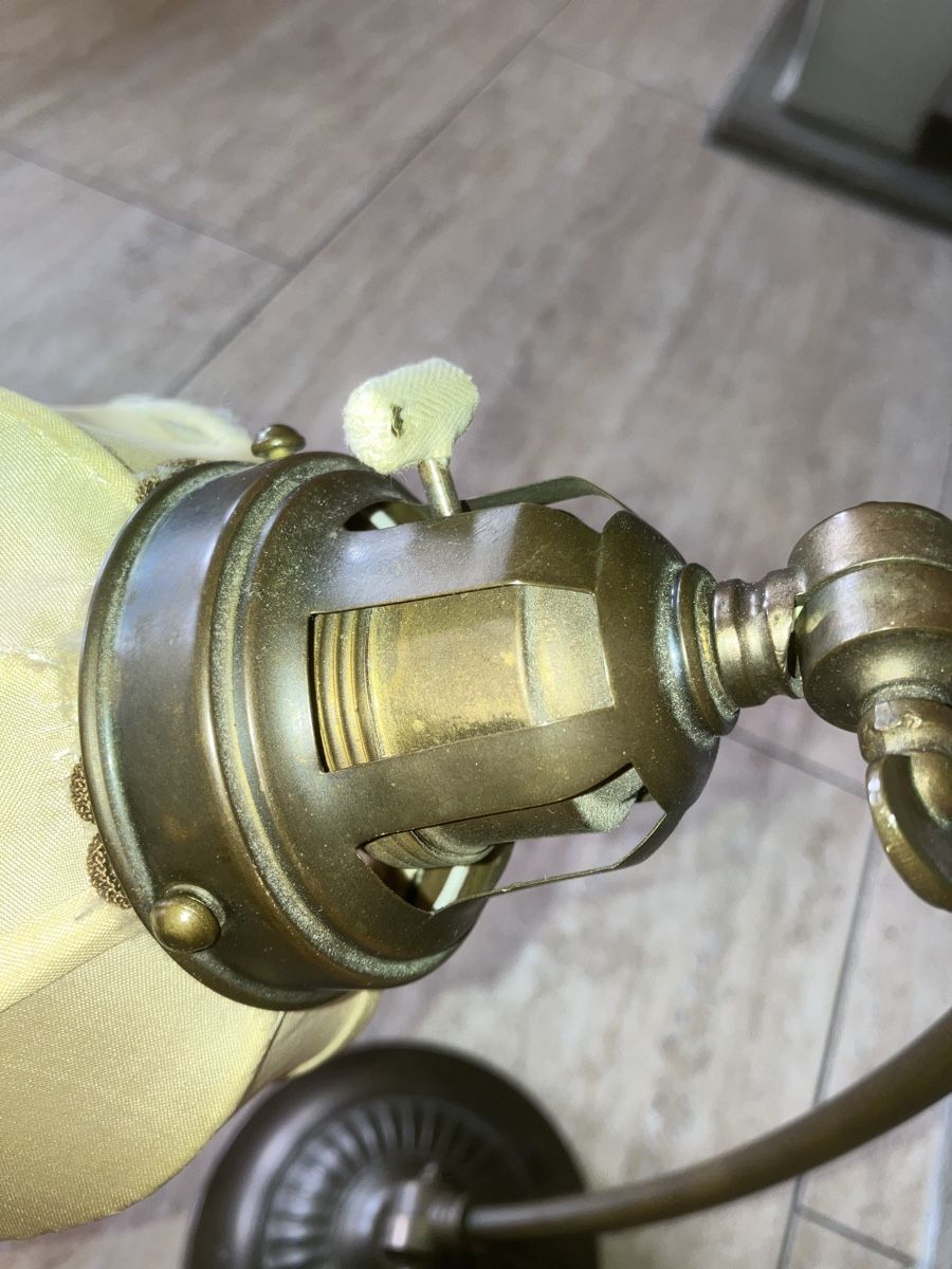 Lampade: Tischlampe E27, Drehschalter – Usato da Neftenbach venduto da 889095 5