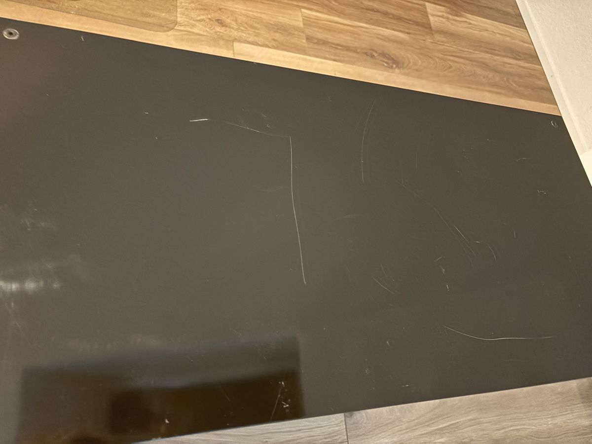 Étagères: Ikea - Regal schwarz lackiert 4 Fächer gebraucht – D'occasion à Remetschwil par simen01 1