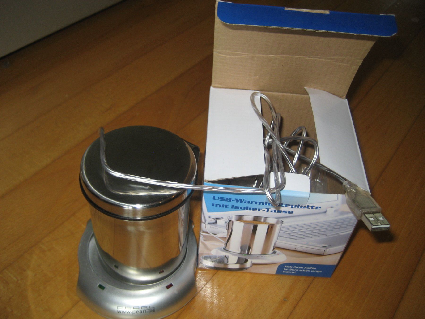 Tazze: USB-Warmhalteplatte mit Isolier-Tasse – Usato da Unterengstringen venduto da Olifant4
