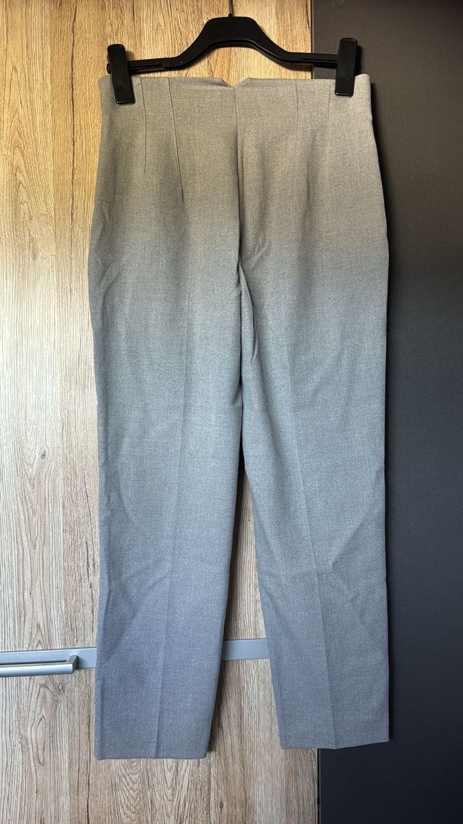 Zara Pantaloni: Elegante Hose Damen – Usato da Oftringen venduto da mar_7f8c 2