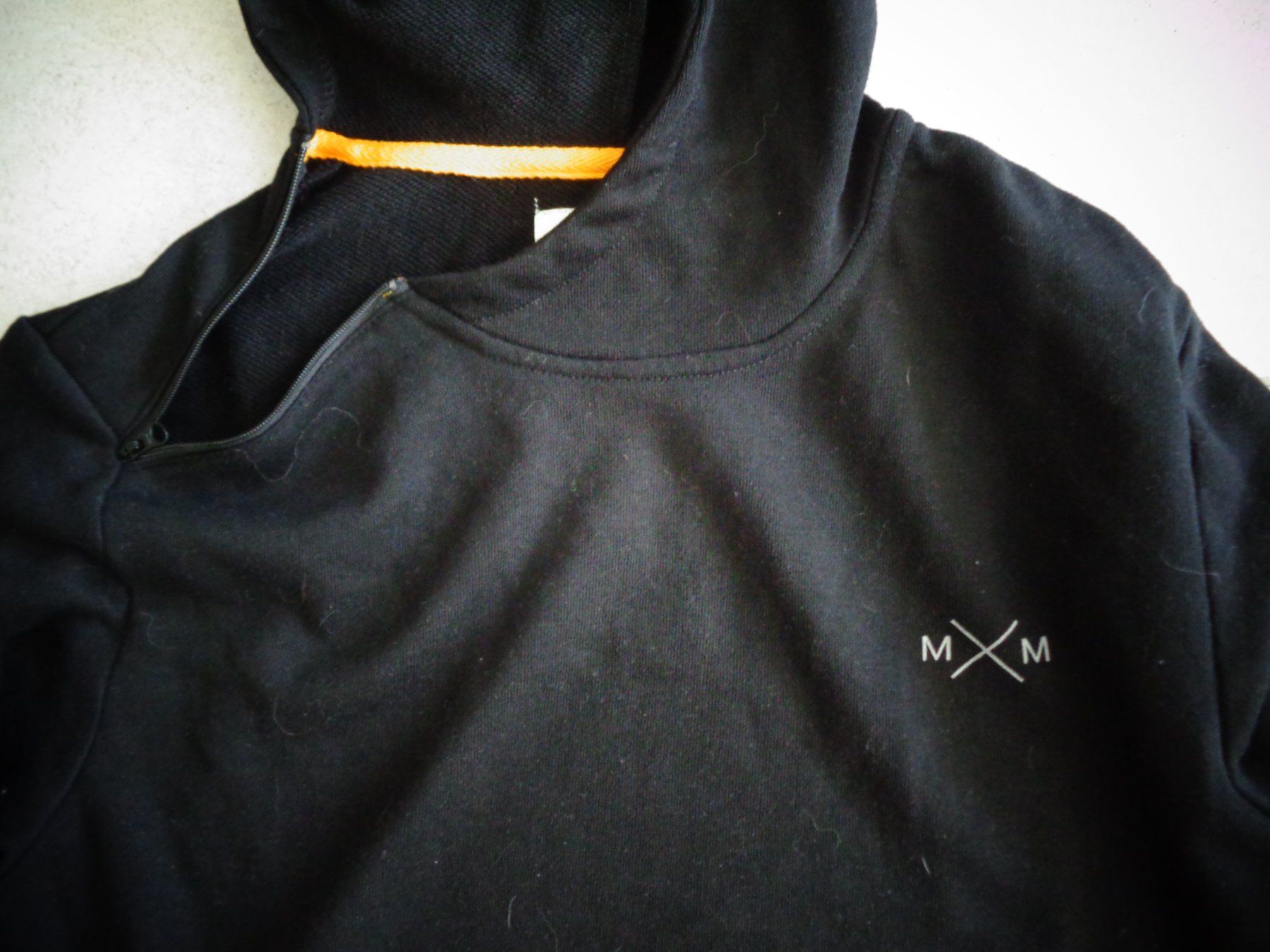 Maglioni & Felpe: MICK MORRISON KAPUZEN PULLOVER GR.S NEUWERTIG – Nuovo (secondo la descrizione) da Rotkreuz venduto da Samballi 1