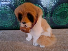 Wunderschöner Bernhardinerhund mit Fass, echte Handarbeit