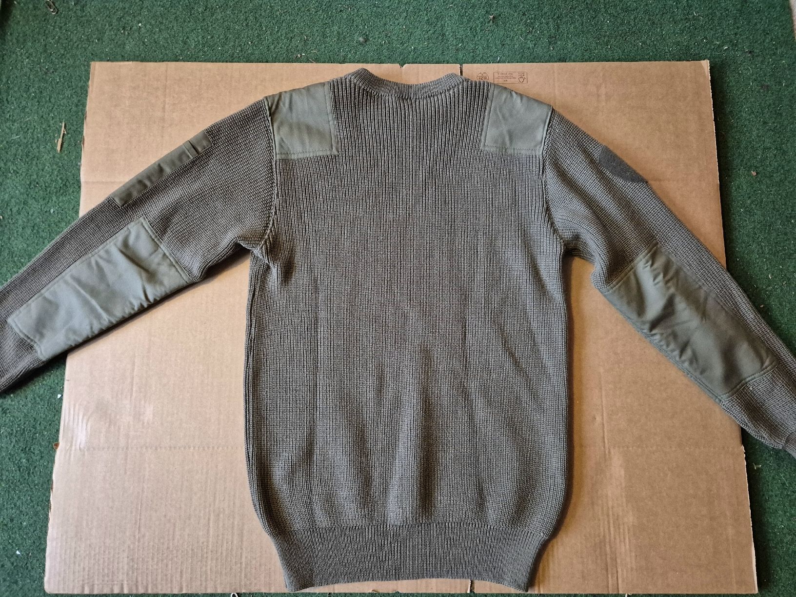 Pulls & Sweat-shirts: Schweizer Armee Pulli Grösse 48  – D'occasion à Stalden (Sarnen) par tschudi04 2
