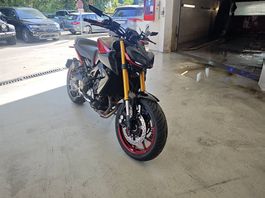 Yamaha MT09 SP Soul Red crystal 
