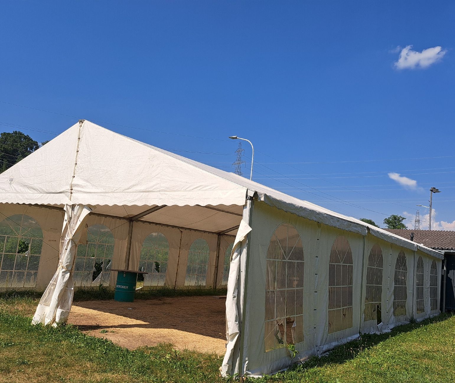 Tentes & Pavillons: a vendre tente – D'occasion à Saulcy par m.w94 2