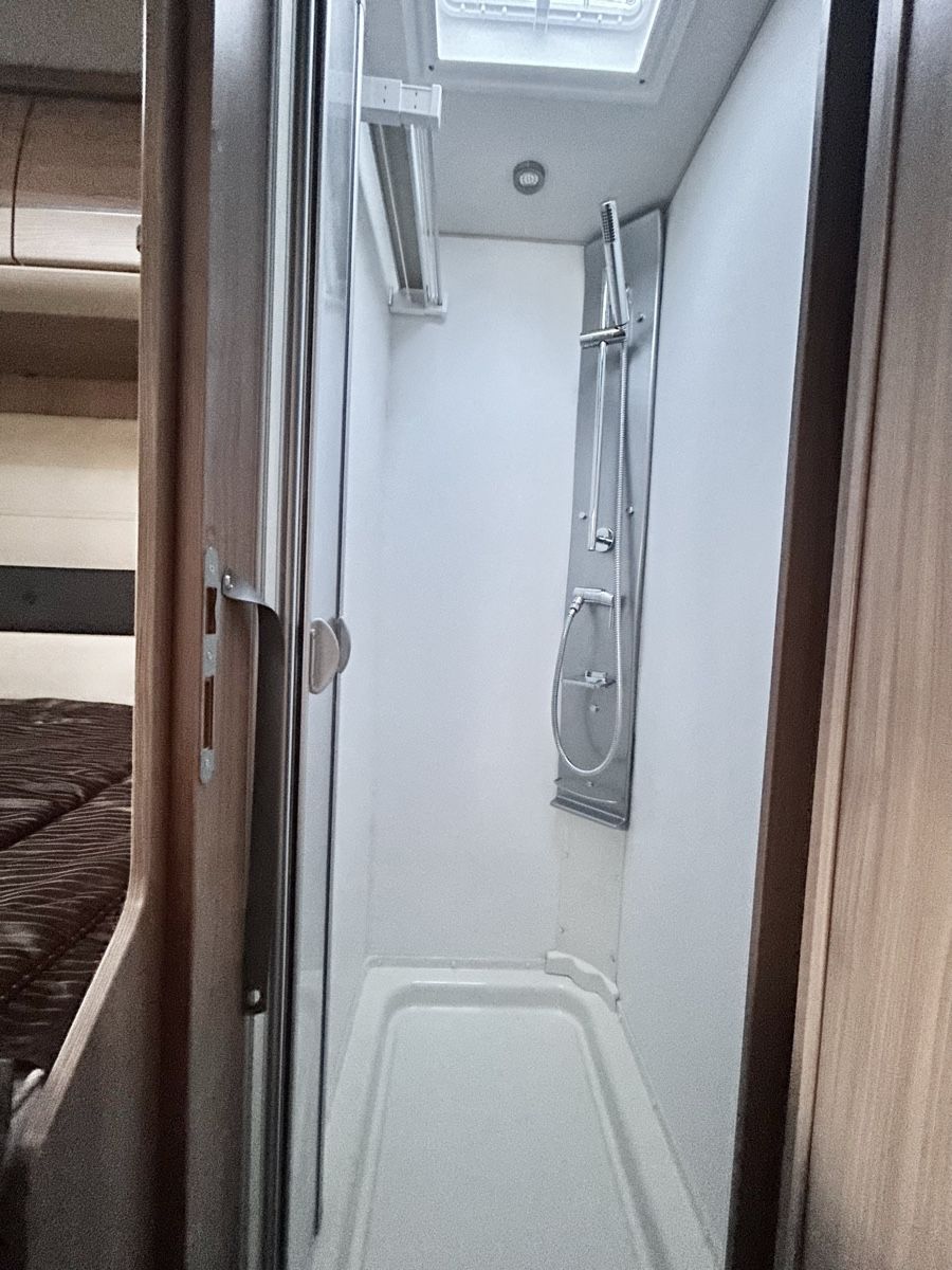 Fiat Veicoli da campeggio: Fiat Ducato P690 LC – Usato da Echandens venduto da Mouette1 6