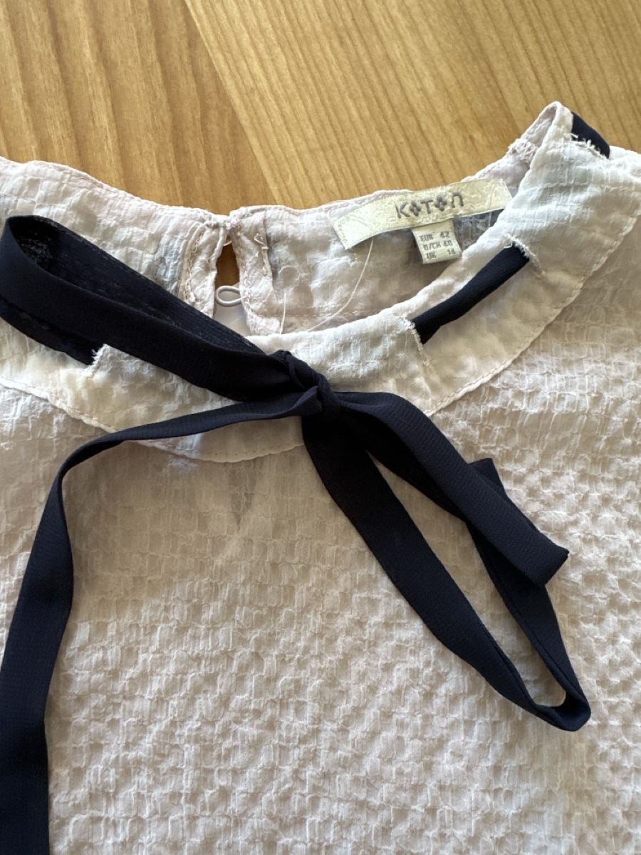 Top: Koton Top – Usato da illnau venduto da sapperlotti 1