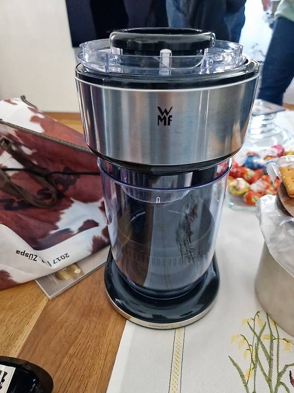 Elettrodomestici da cucina: Spiralschneider WMF – Usato da Zürich venduto da JESSOK