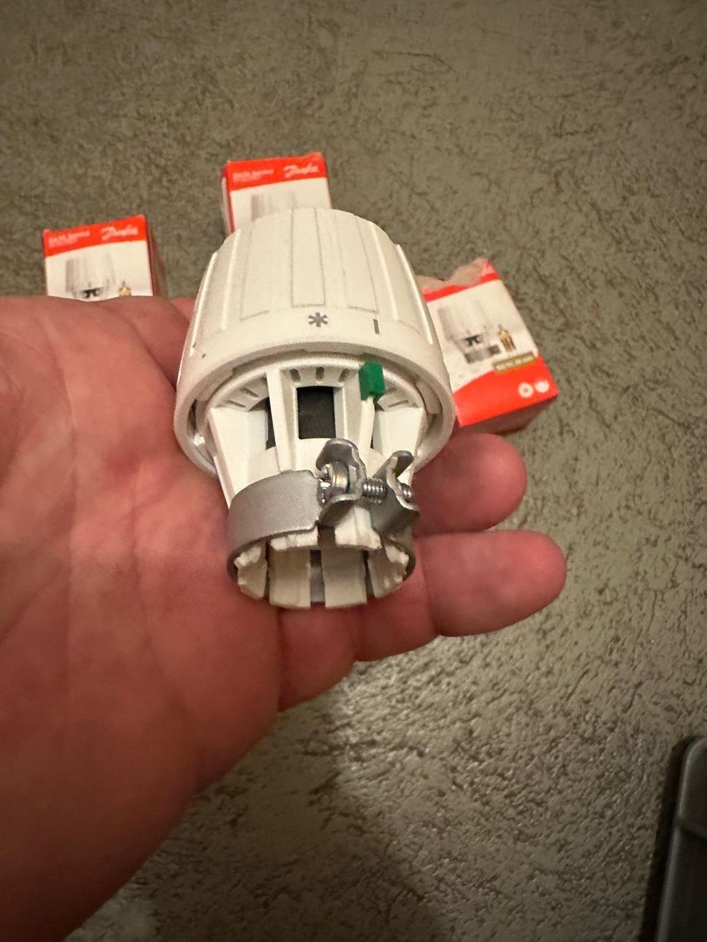 Heizgeräte: DANFOSS Thermostatkopf – Gebraucht aus Spreitenbach von Space_X 6