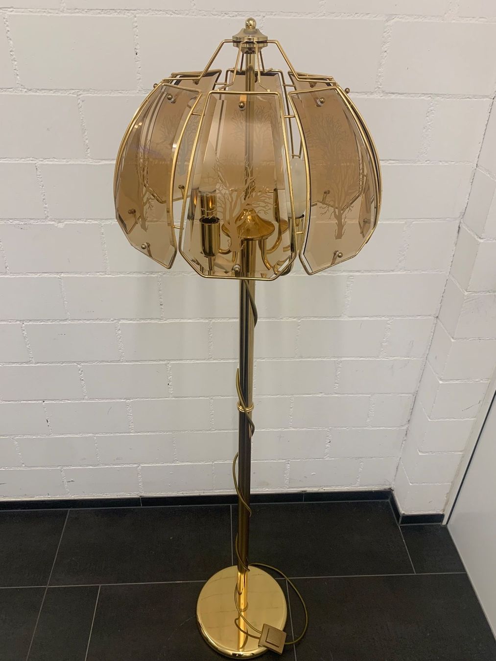Lampade: Stehlampe Antik – Usato da Stäfa venduto da Weitsicht2020