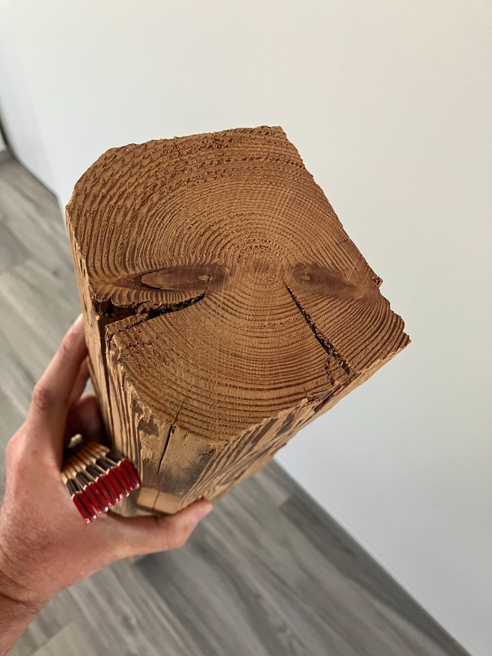Articoli in legno: Altholzbalken – Usato da Netstal venduto da PMN1970 1