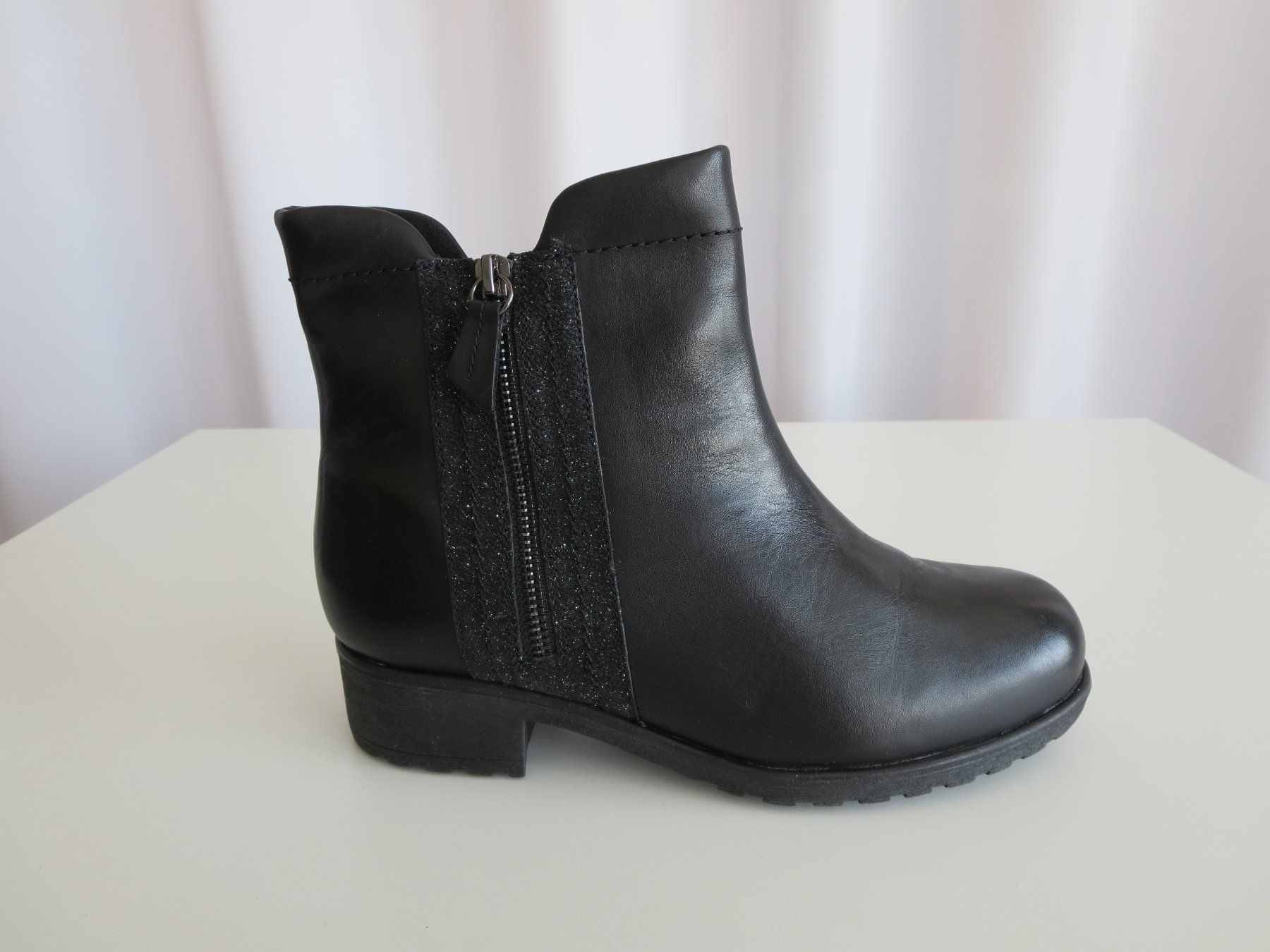 Damenschuhe: Stiefeletten CAPRICE , Grösse 39 , fabrikneu – Neu und originalverpackt aus Zürich von Lacoste06 5