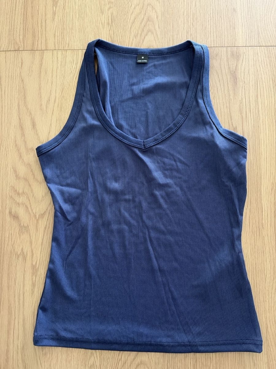 Top: Damen Ripp Top dunkelblau Gr.M NEU – Nuovo e nell'imballaggio originale da Schöftland venduto da nevio74