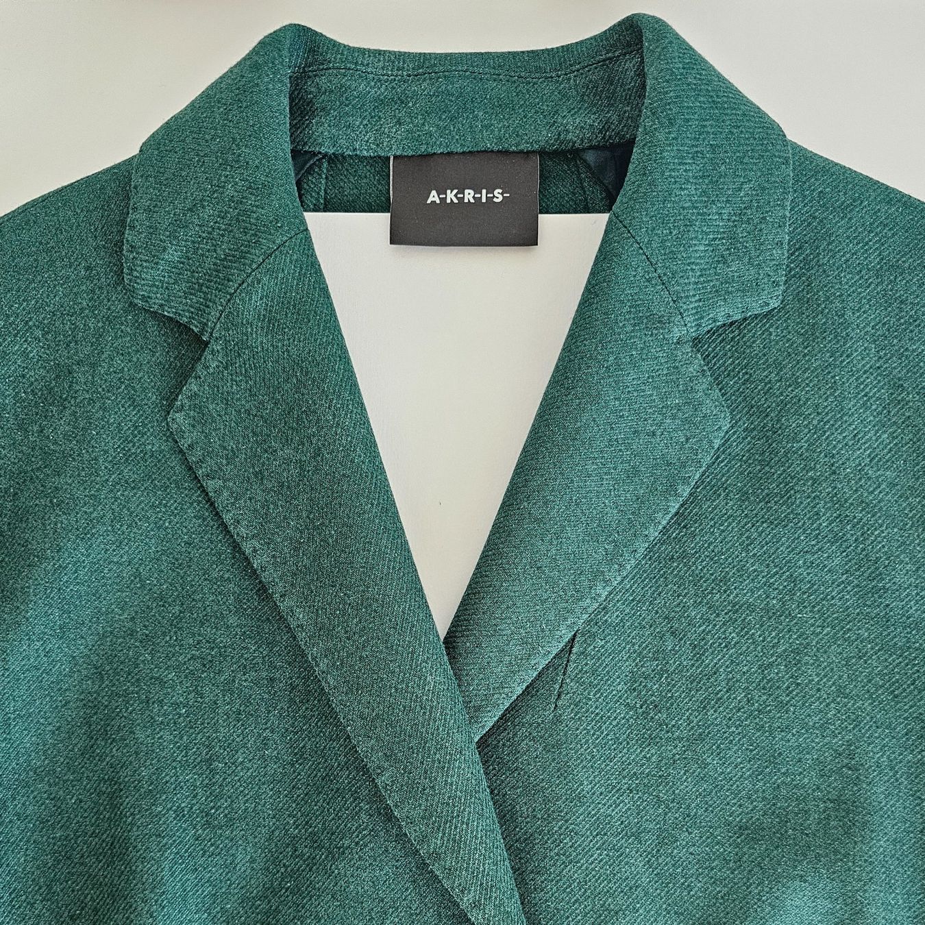 Akris Giacche: NEW blazer Akris (M-L) – Nuovo (secondo la descrizione) da Origlio venduto da ann_q6qv 2
