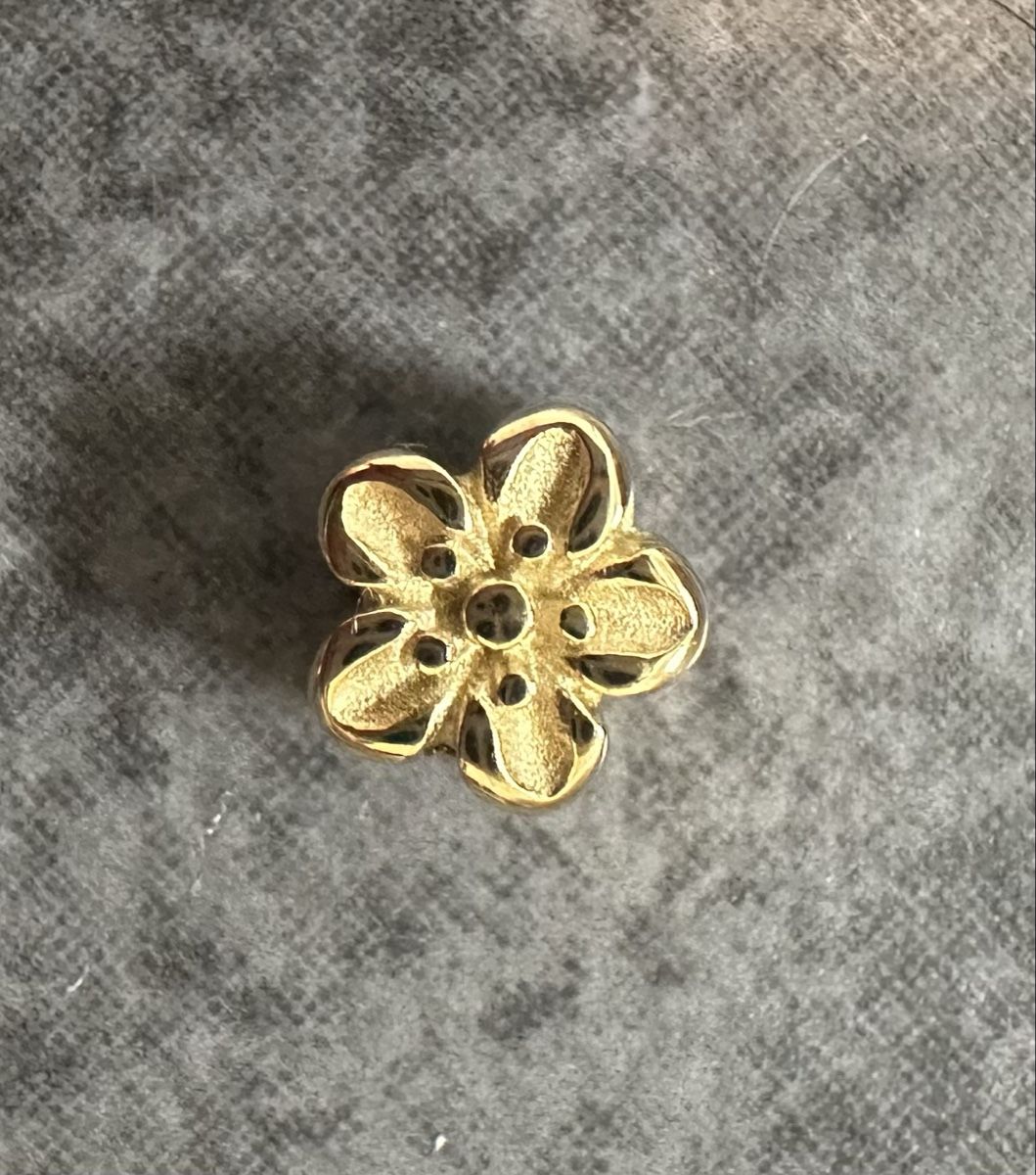 Purelei Ciondoli: Purelei Charm (Lei) Kirschblüte – Nuovo e nell'imballaggio originale da Ehrendingen venduto da liv_s5c2