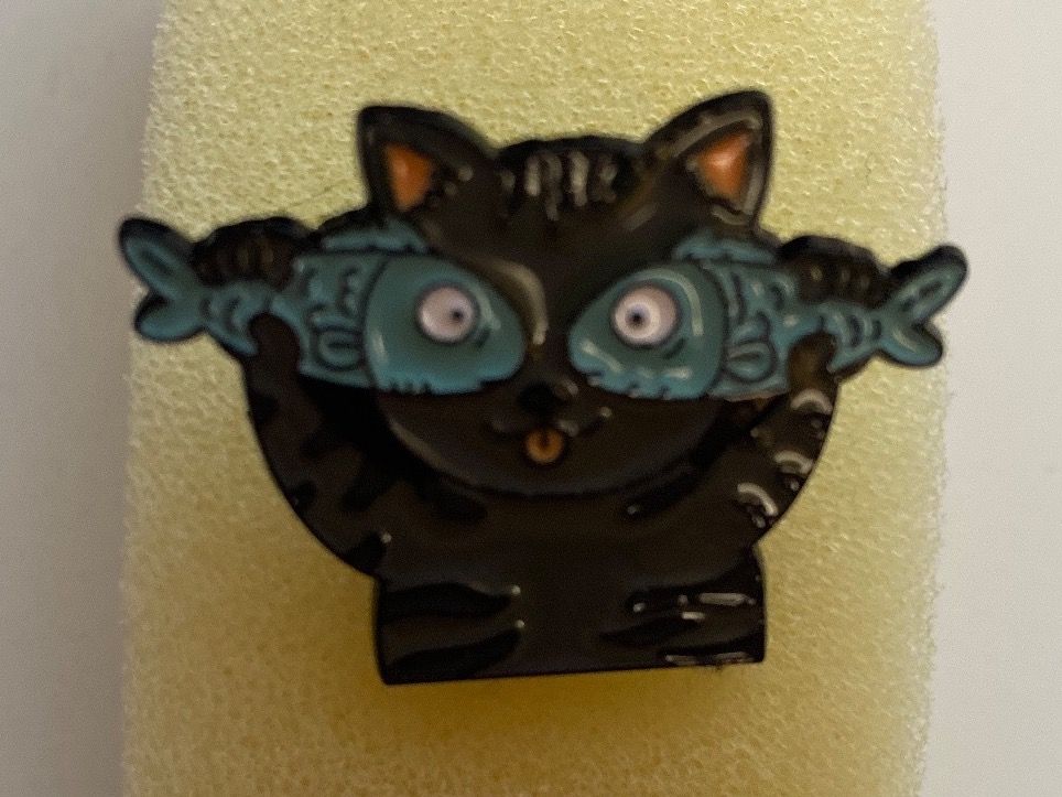 Placchette & Badge: PIN'S - CHAT – Nuovo (secondo la descrizione) da Le Brassus venduto da cinema13
