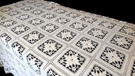 couvre-lit ancien crocheté gehäkelter Bettüberwurf 190x180