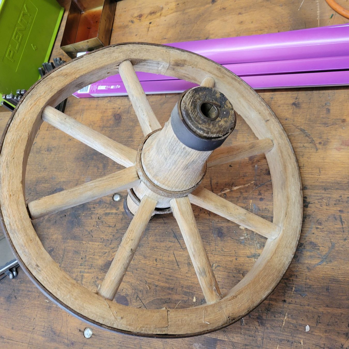 Pneus & Kompletträder: Holzrad – Defekt aus Ettingen von zimmi07