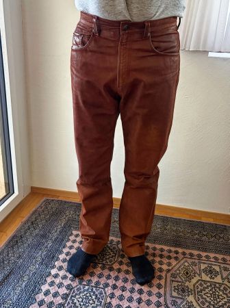 Lederhose, Marke World of Man’ Fashion