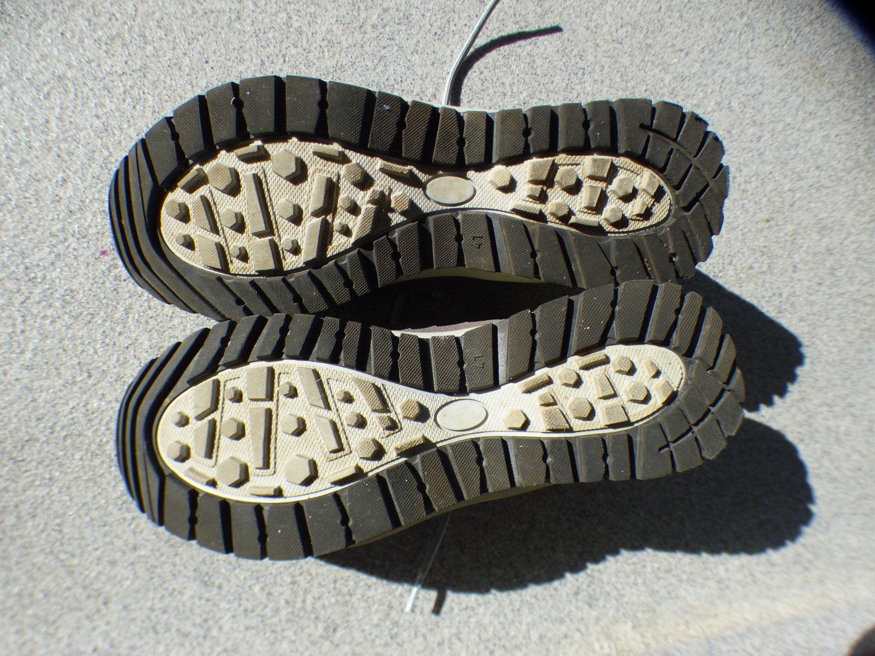 Salomon Chaussures hommes: Salomon Schuh – D'occasion à Münchenbuchsee par enzian59 8
