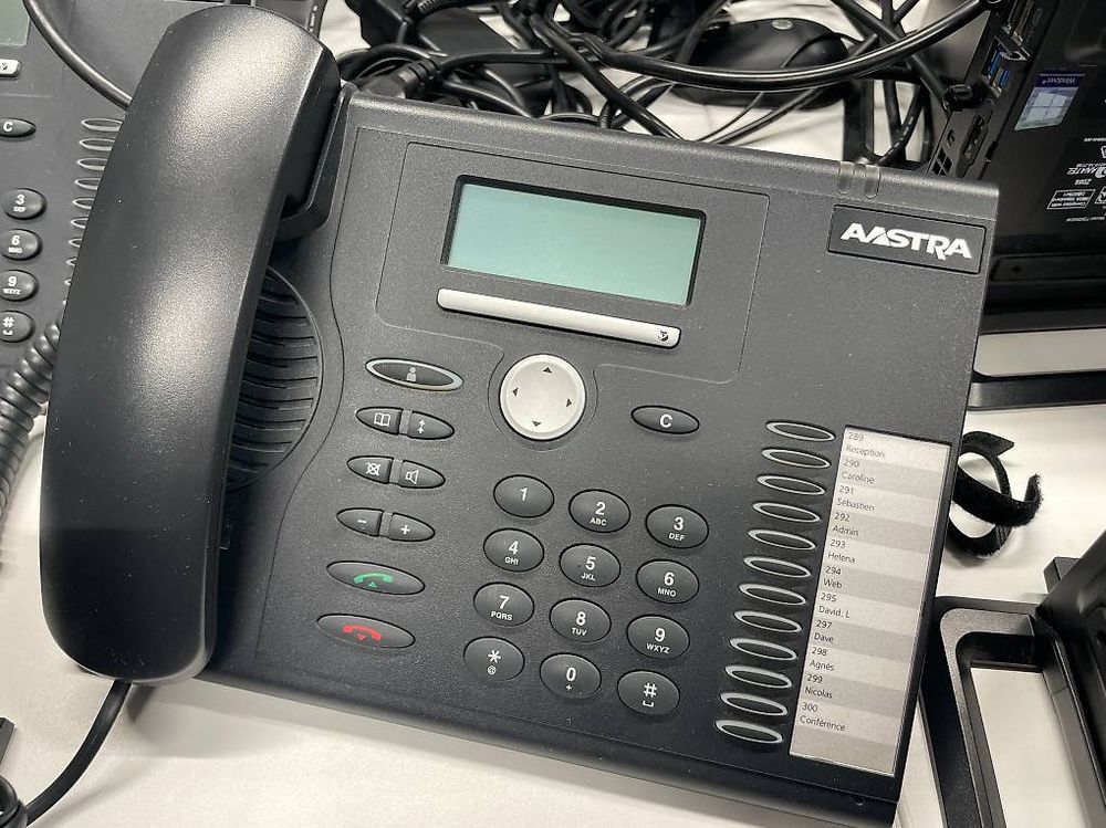 Mitel & Aastra 5370 téléphones fixes 3