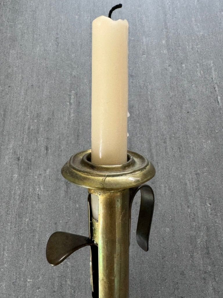 Portacandele: Antiker Messing-Kerzenhalter mit Schiebemechanik – Usato da Zürich venduto da Alot16 6