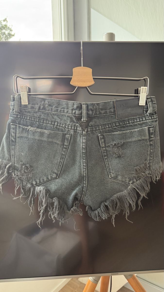 Jeans: Denim Shorts, Size 26 - Perfect for summer! – Gebraucht aus zug von Inaar 1