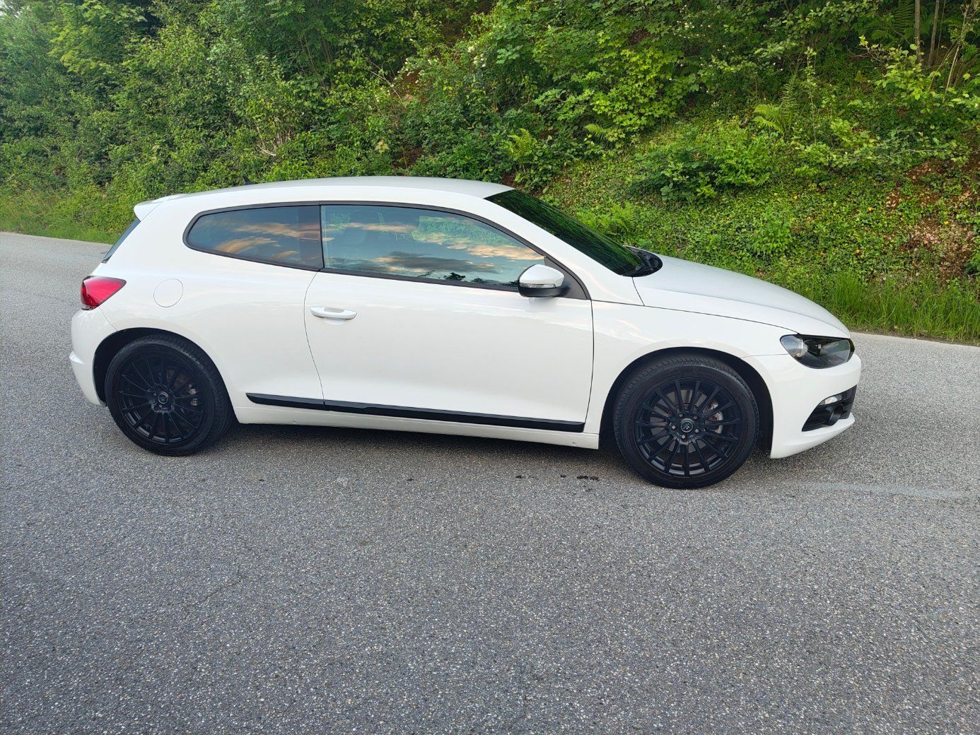 VW Automobili: VW / Volkswagen Scirocco 2.0 TSI – Usato da Däniken SO venduto da nic_8kpl 2