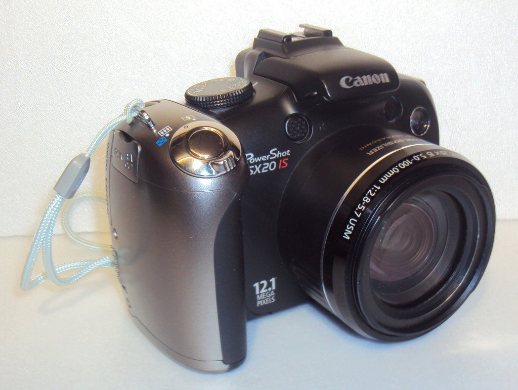 Canon Fotocamera: Canon PowerShot SX20 IS – Usato da Dottikon venduto da Floppidogg77