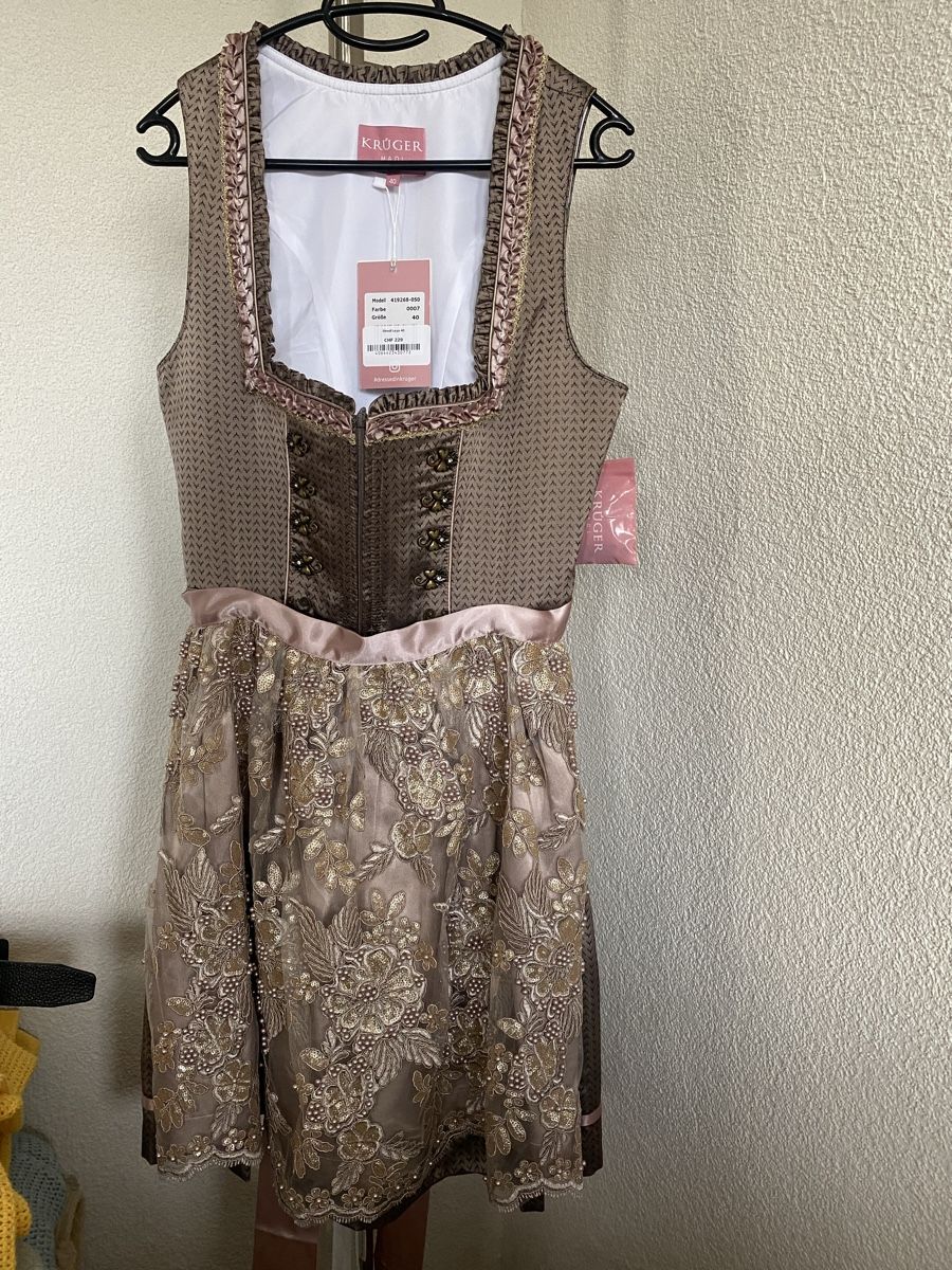 Krüger Vestiti: Brand-New Krüger Dirndl – Nuovo (secondo la descrizione) da Olten venduto da bri_jh8f 2