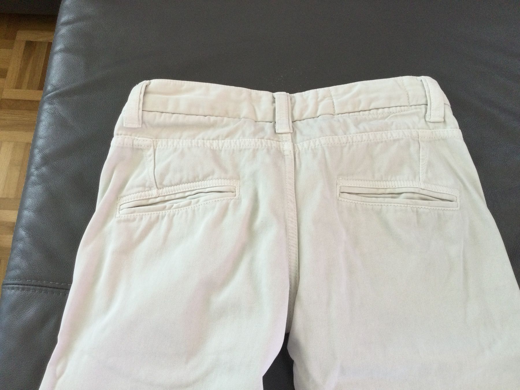 Pantaloni: gepflegte Chinos – Usato da Horw venduto da Benny017 2