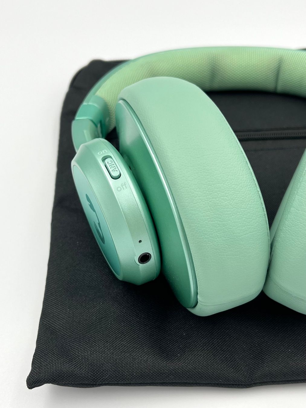 Kopfhörer: FRESH 'N REBEL CLAM ANC Wireless Bluetooth Headset 3HP400MM – Gebraucht aus Basel von Xani 4